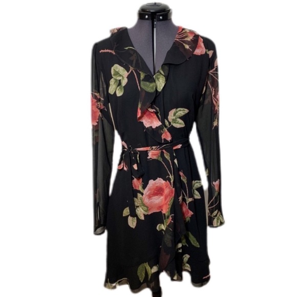 Aritzia Dresses & Skirts - Aritzia Wilfred Louise Floral Wrap Dress NWT